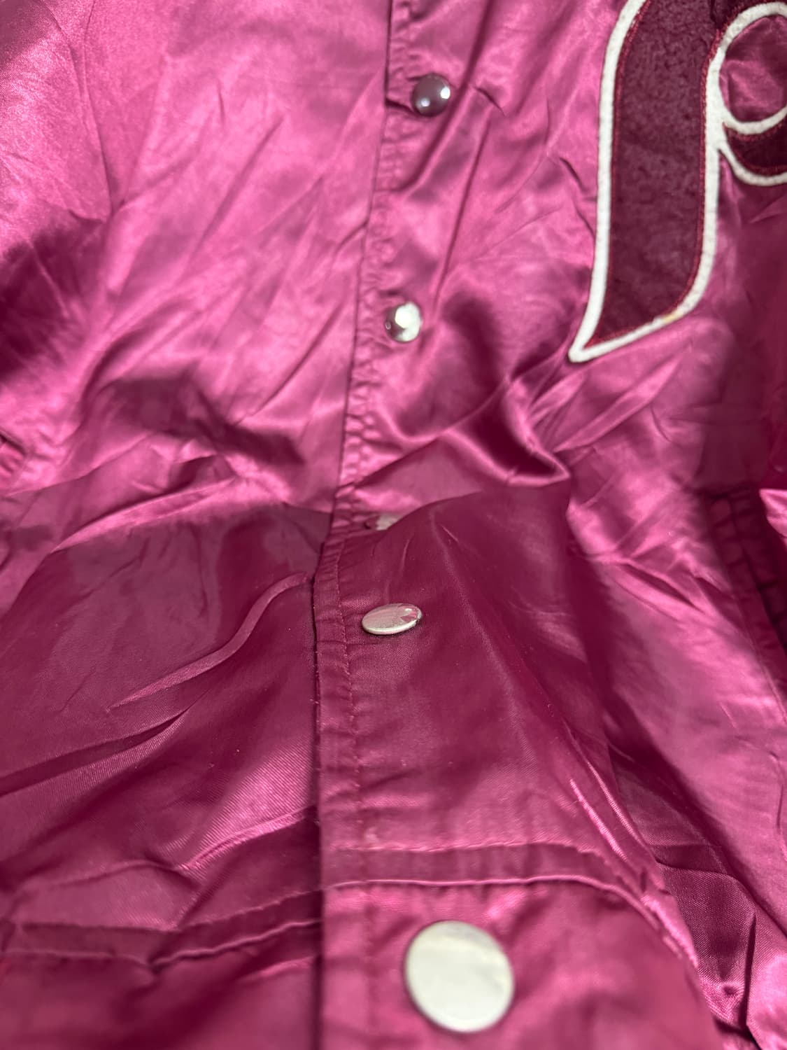 80s 필라델피아 필리스 새틴 봄버 자켓 상품이미지9