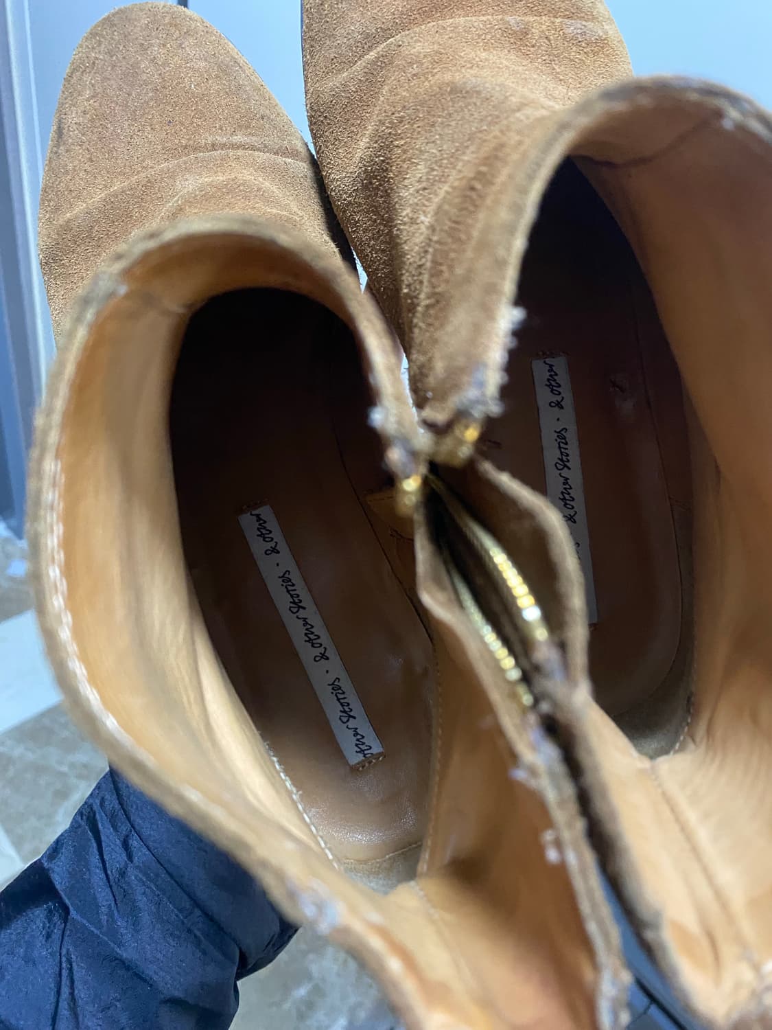 앤아더스토리즈 스웨이드 앵글부츠 235 상품이미지5