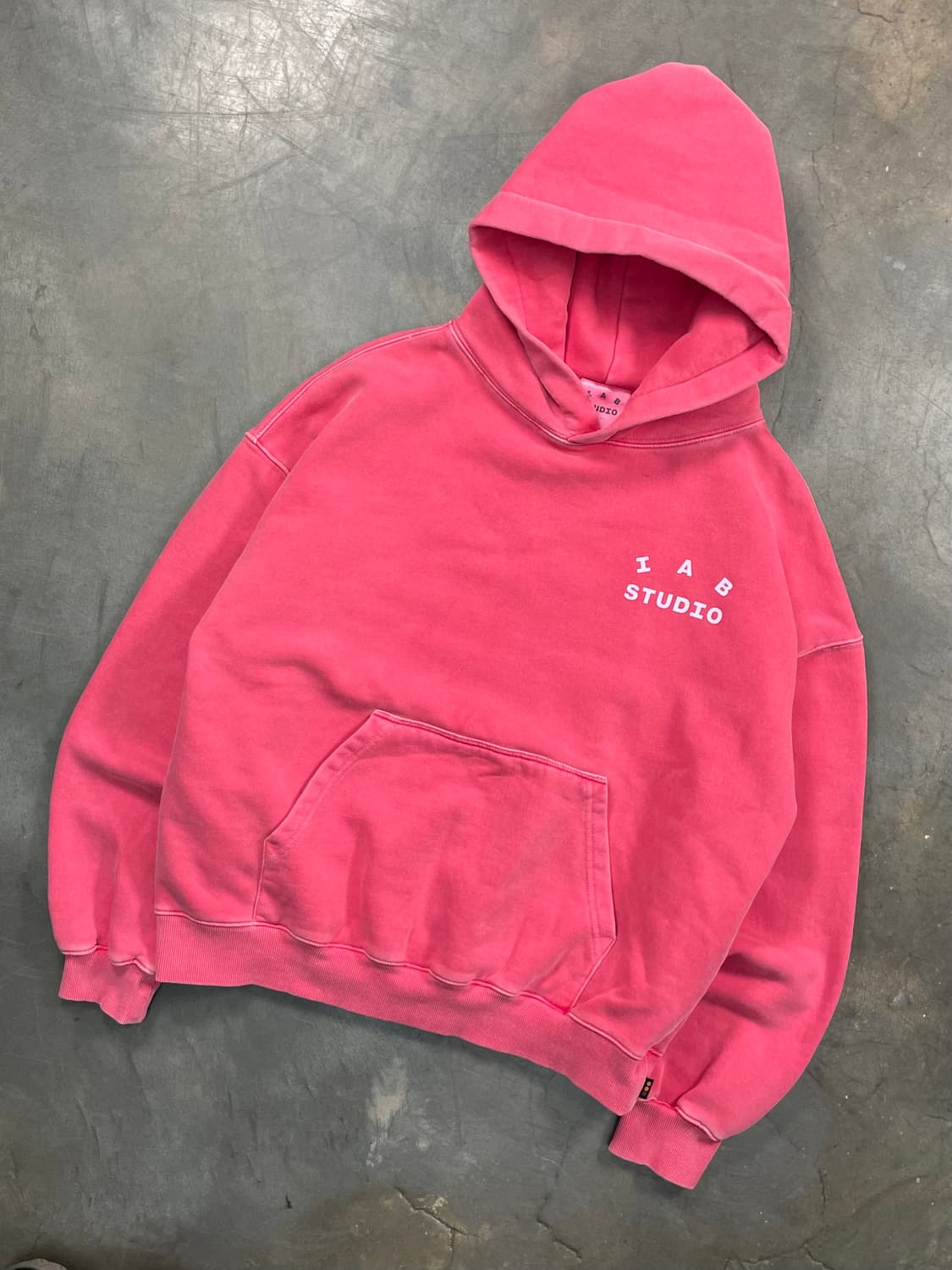 아이앱 스튜디오 피그먼트 스웻후드 상품이미지4