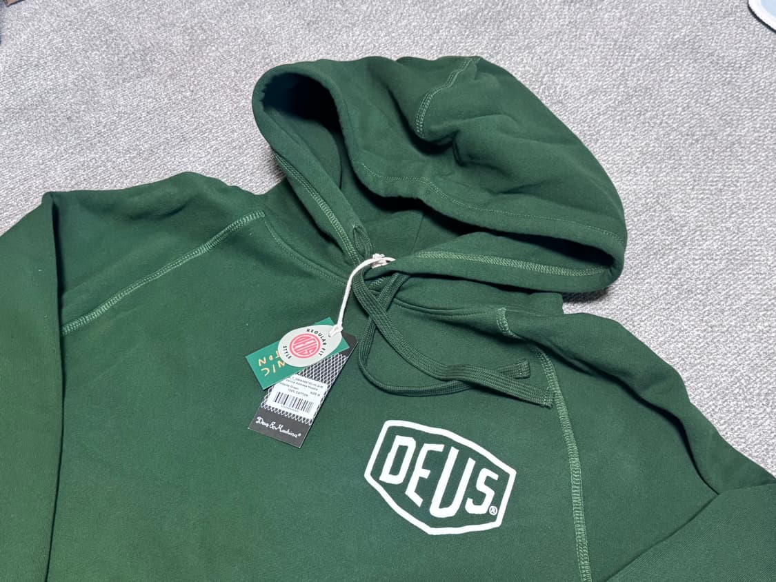 데우스 후드티 상품이미지2