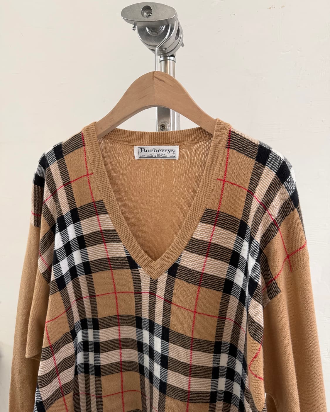 Burberry 버버리 노바체크 브이넥 니트 상품이미지4