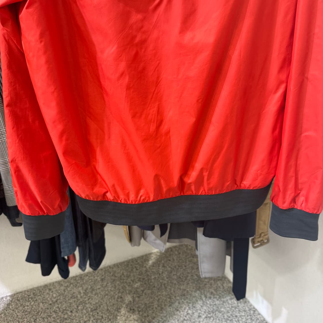 나이키 배색 바람막이 후드집업 상품이미지7