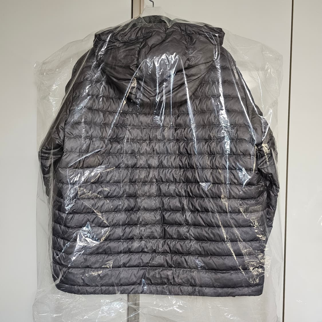 L 새제품) HIS 히스 헤지스 경량 구스 다운 그레이 체감 XL 105 상품이미지2