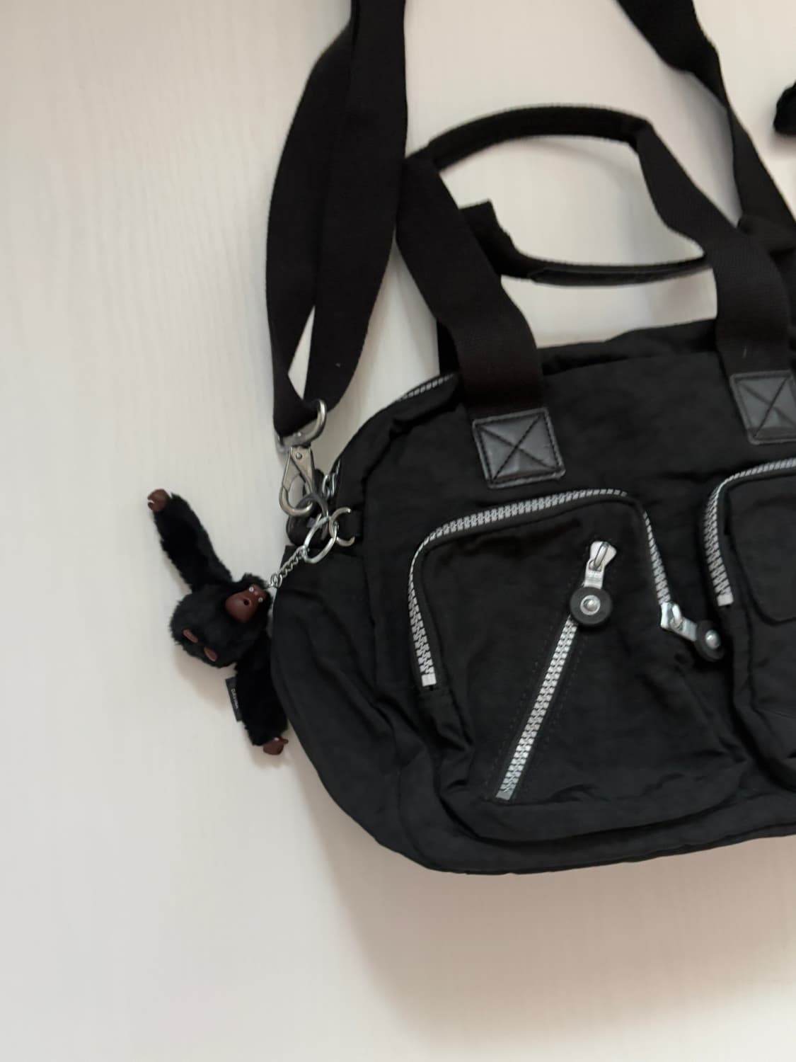 Kipling Black Cross Bag 상품이미지2