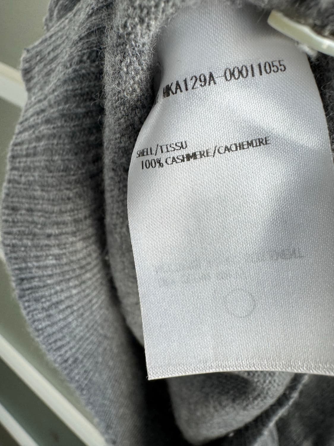 [THOM BROWNE] 톰브라운 캐시미어 니트 상품이미지7