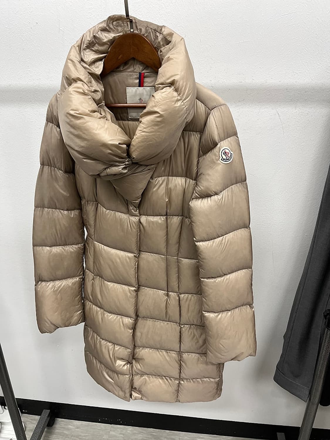 여) 몽클레어 경량 롱패딩  상품이미지1