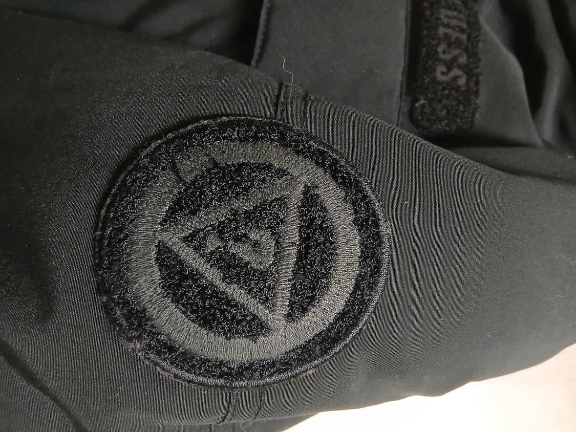 게스 패딩S 상품이미지3