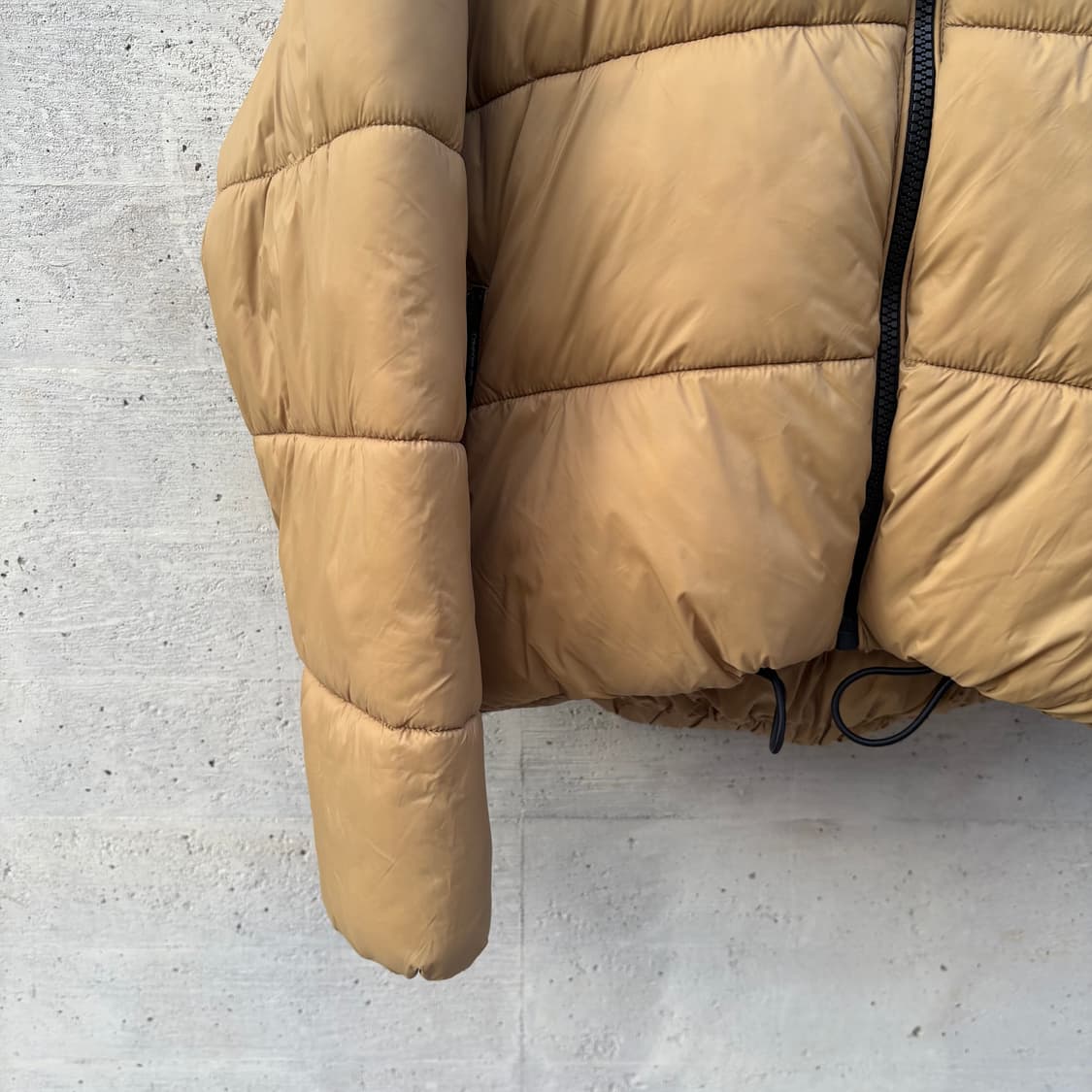 캘빈 클라인 진스 릴렉스핏 숏 블로킹 다운 파카 상품이미지4