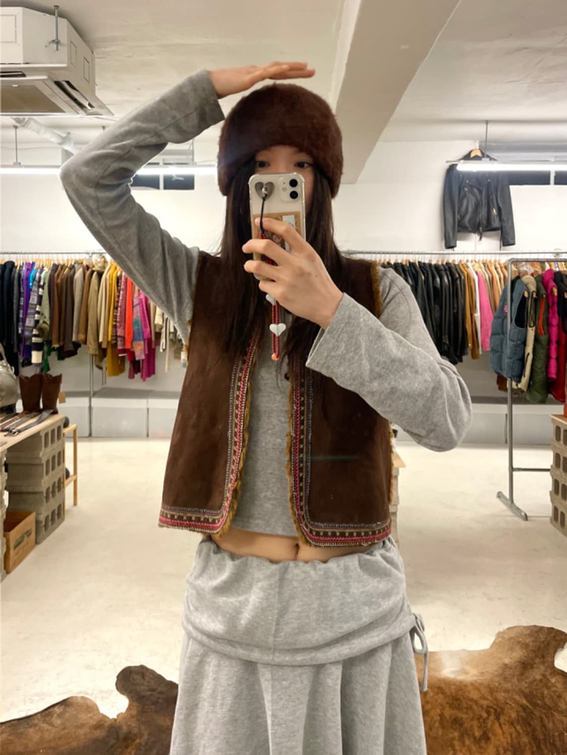 BEAMS suede fur vest 빔즈 스웨이드 퍼 자켓 상품이미지2