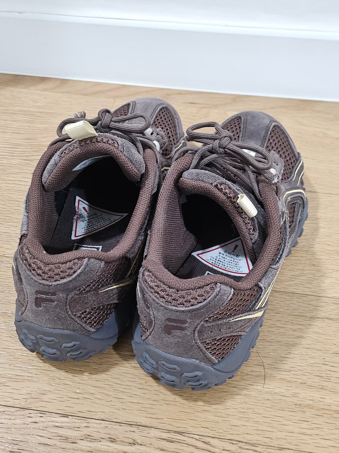 휠라 에샤페 초코 235 상품이미지3