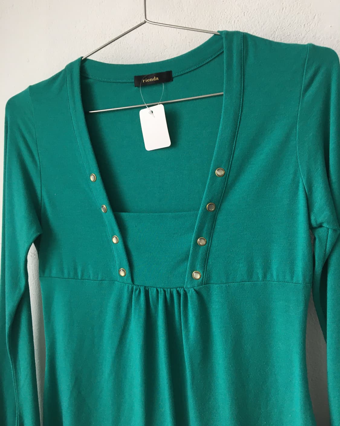 Button point unbalanced sleeve 상품이미지5