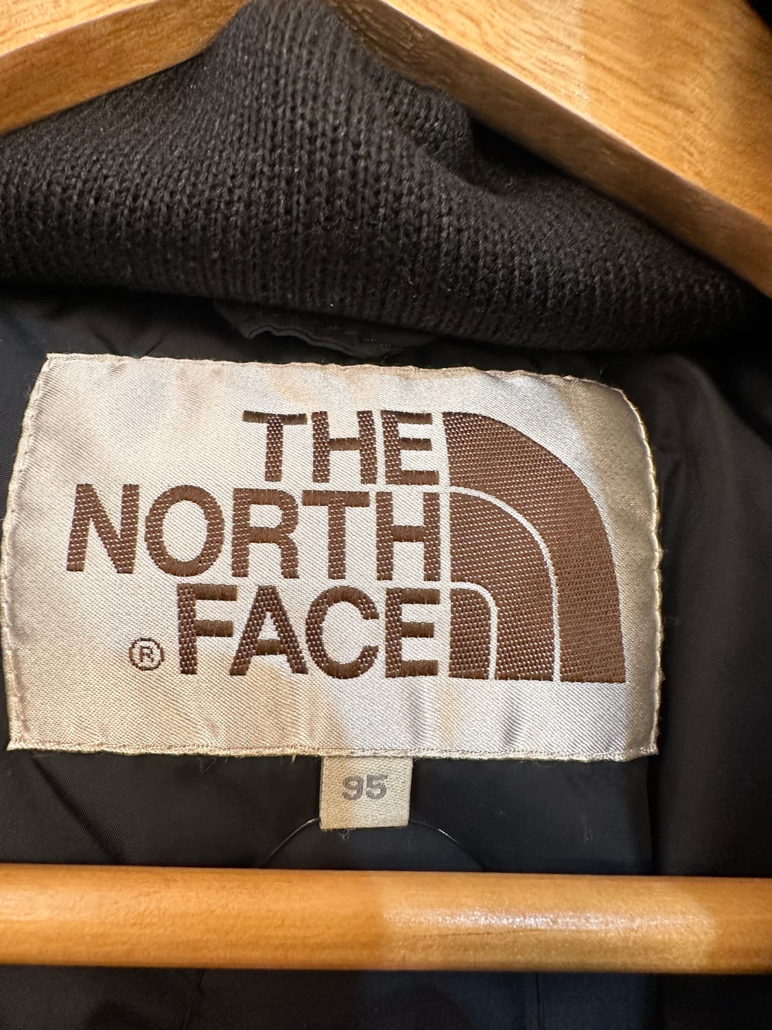 95)노스페이스 블랙 니트 구스 패딩 조끼 상품이미지3