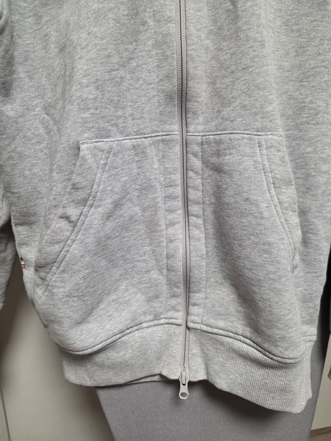 라코스테 라이브 그레이 후드집업 상품이미지3