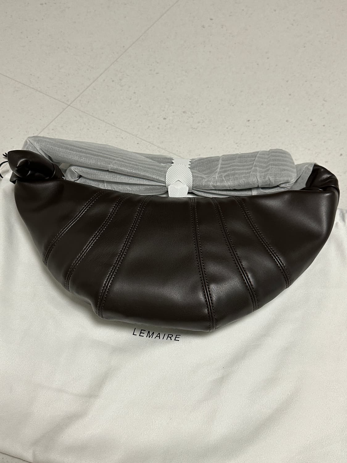 르메르 크루아상백 스몰 상품이미지2