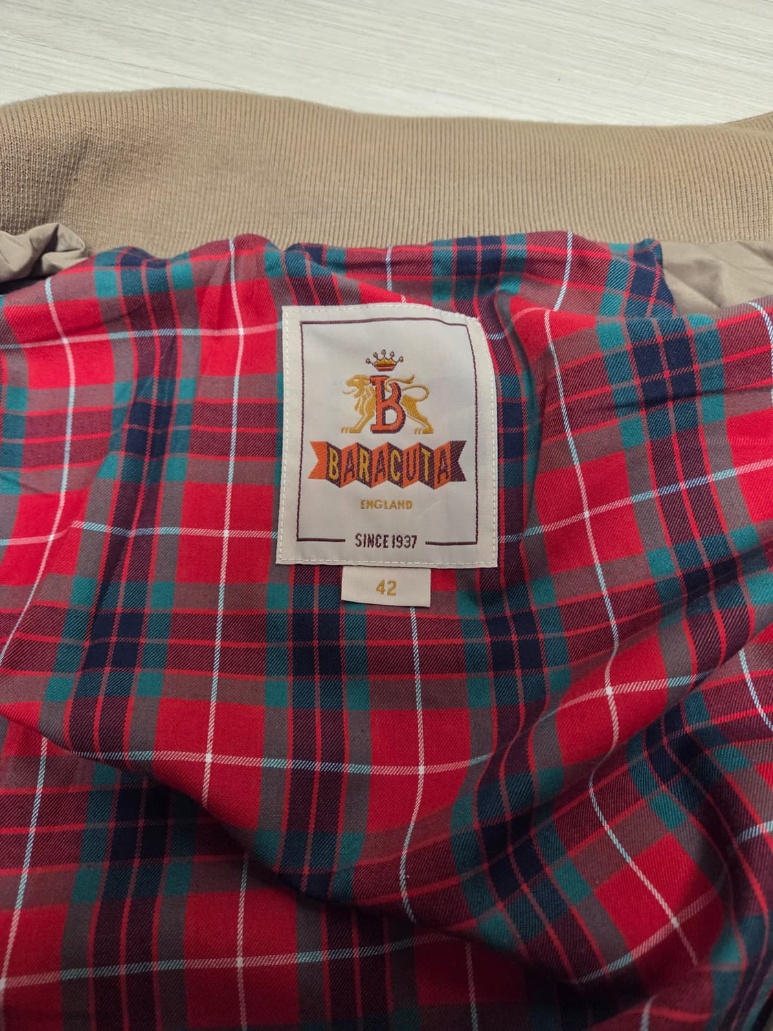 바라쿠타 g9 탄/ SIZE 42 상품이미지3