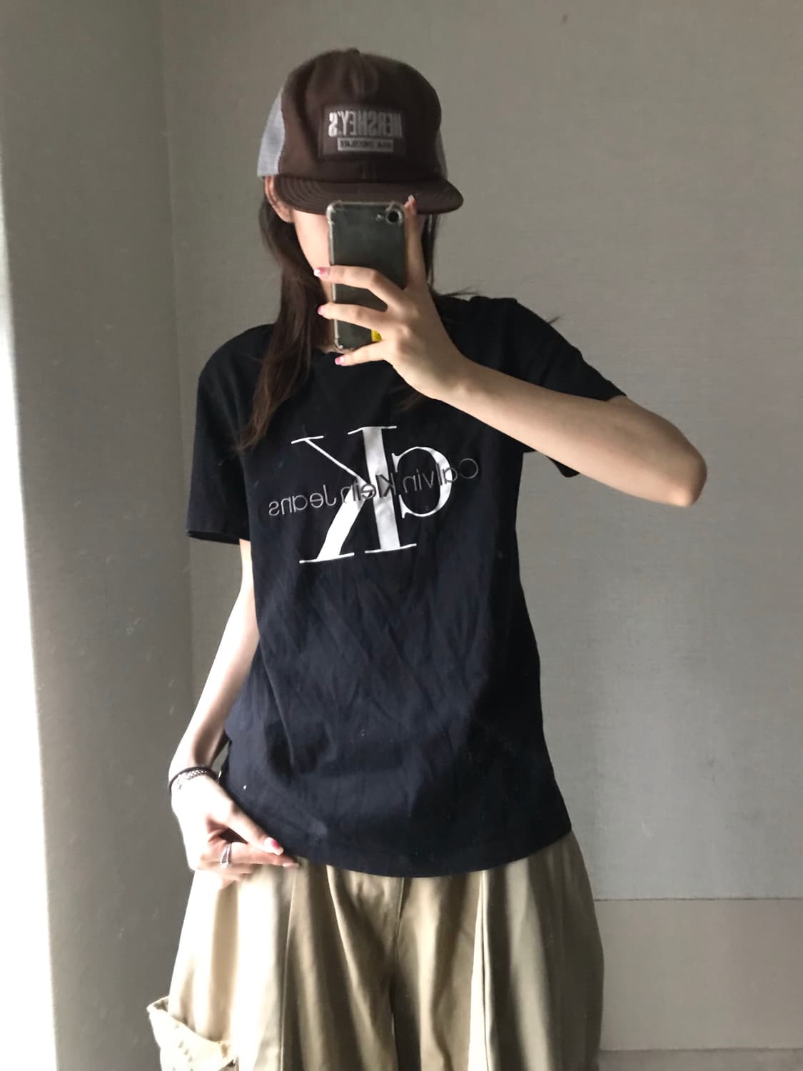 켈빈클라인 블랙 반팔티셔츠 상품이미지1