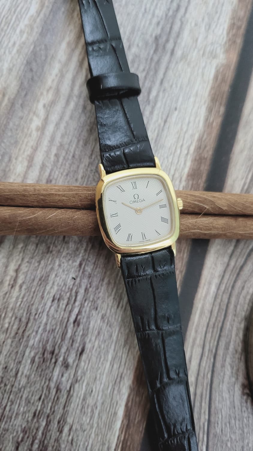 정품 오메가 드빌 로만 인덱스 드레스 쿼츠시계 상품이미지6