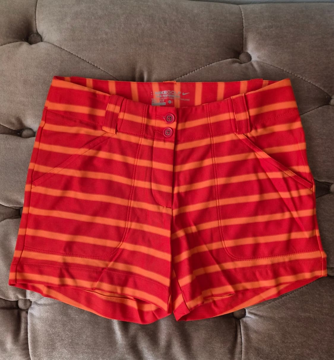 나이키 골프 여성 스트라이프반바지 4사이즈 상품이미지1