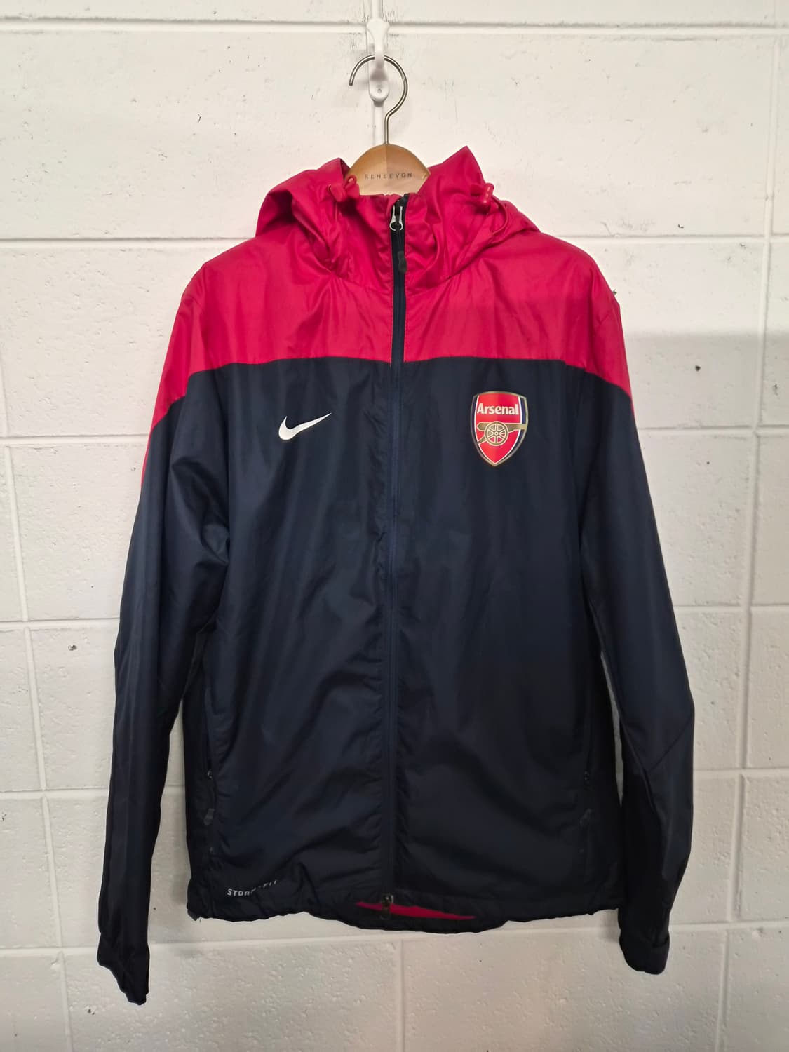M/100) 나이키 스톰핏 13/14 아스날 트랙자켓 팝니다 상품이미지1