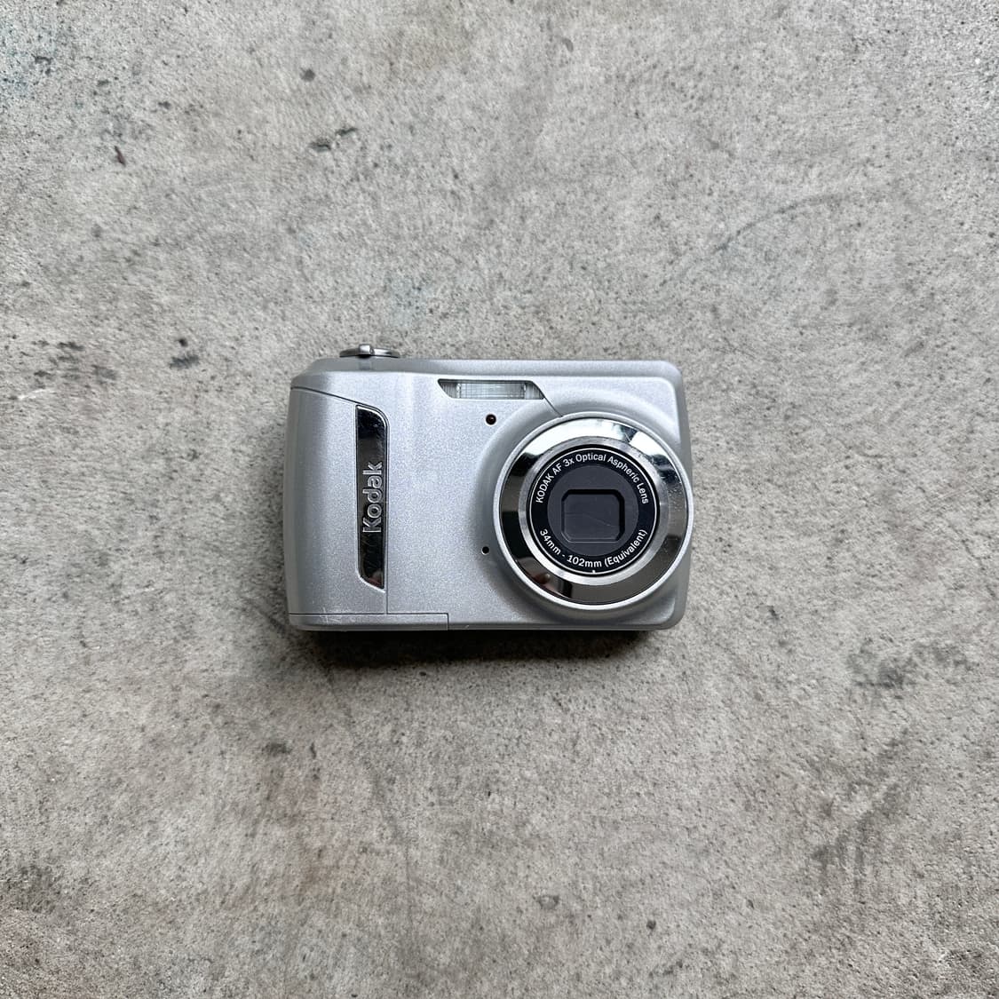 코닥 C142 디지털 카메라 디카 상품이미지2