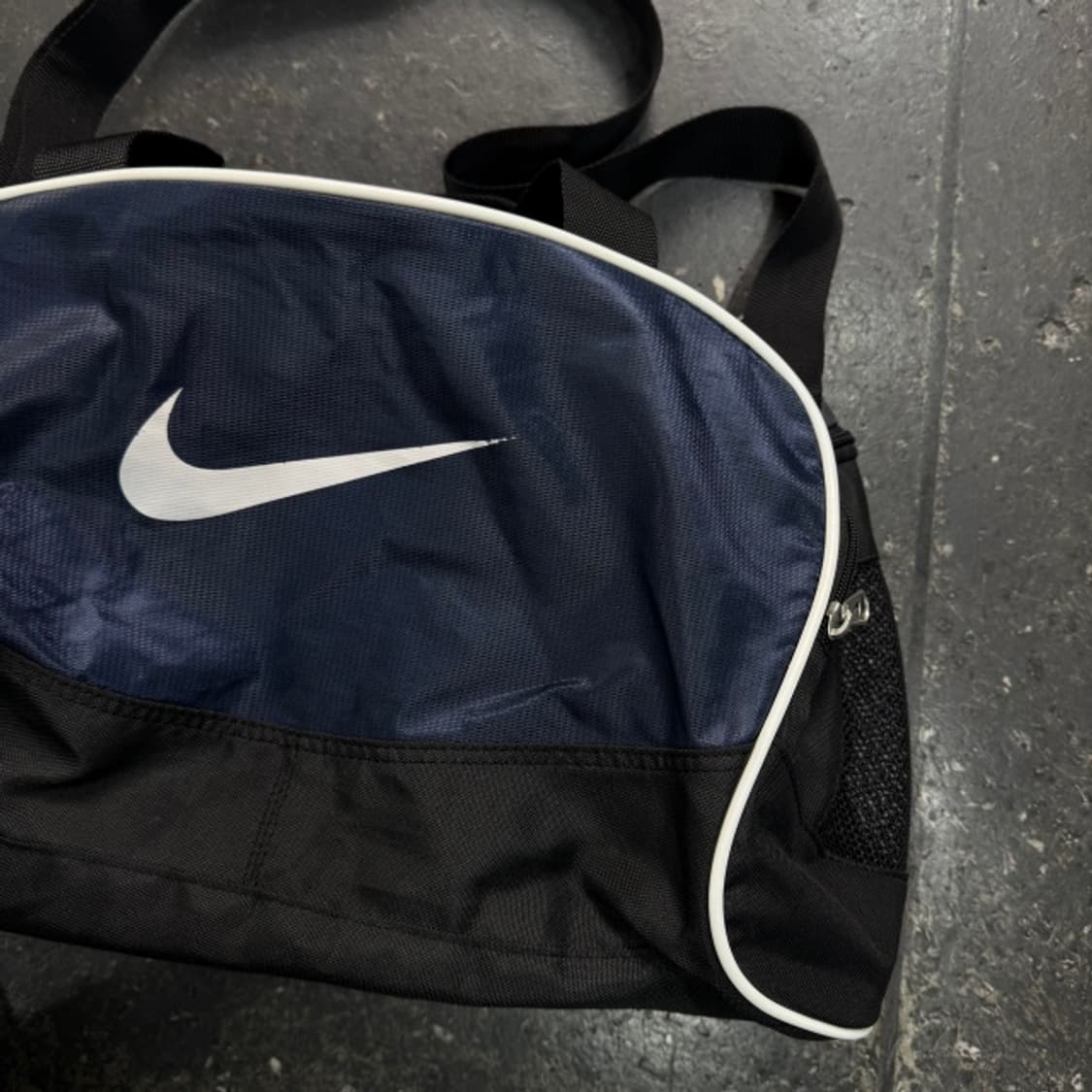 나이키 더플백 상품이미지2