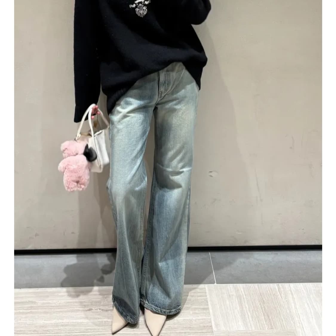 [새상품] 실루엣 빈티지 시와 워싱 부츠컷 데님 팬츠 상품이미지2