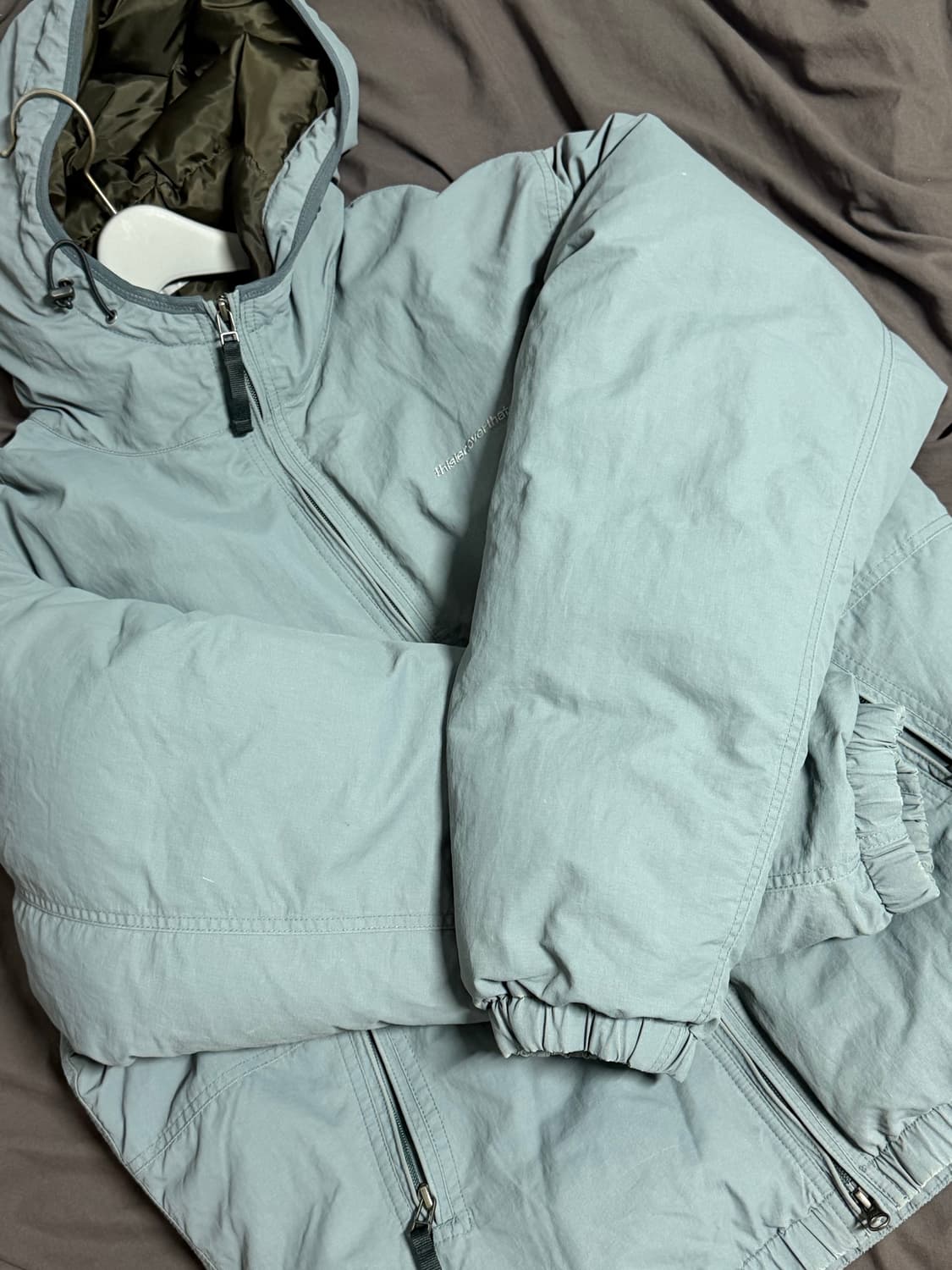 디스이즈네버댓 워시드 다운 푸퍼 자켓 파스텔 블루 상품이미지1