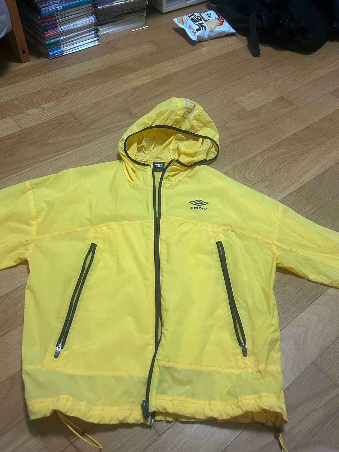 엄브로 바람막이 상품이미지1