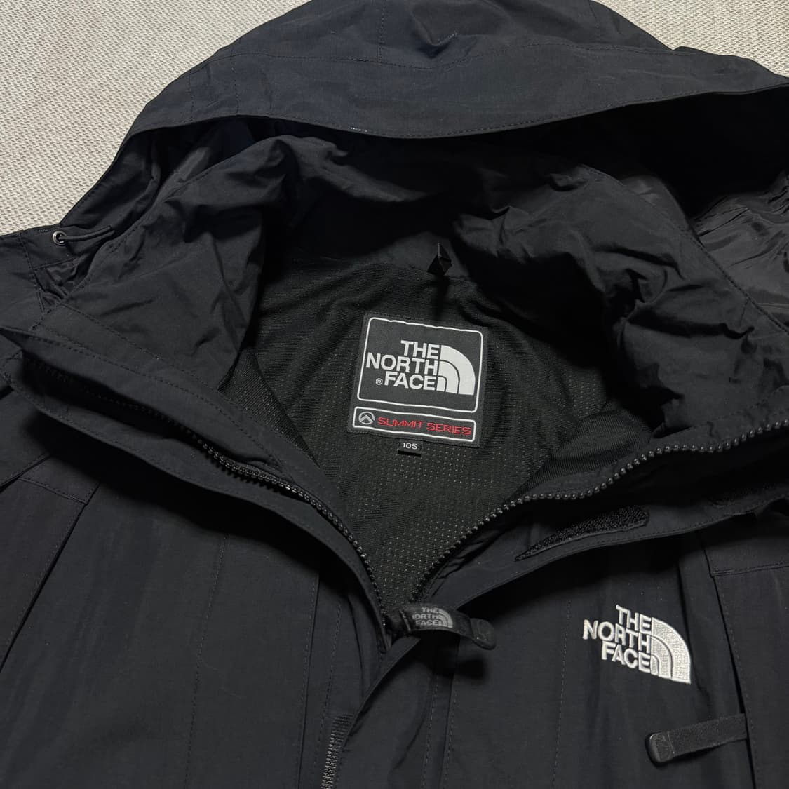 노스페이스 써밋시리즈 고어텍스XCR 마운틴 자켓 상품이미지2