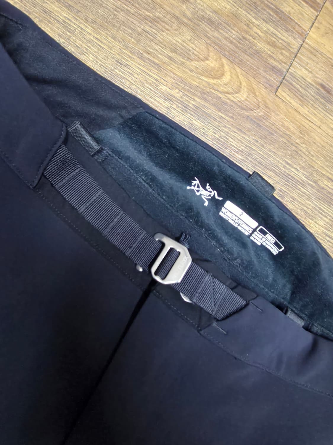 아크테릭스 여성팬츠 상품이미지2