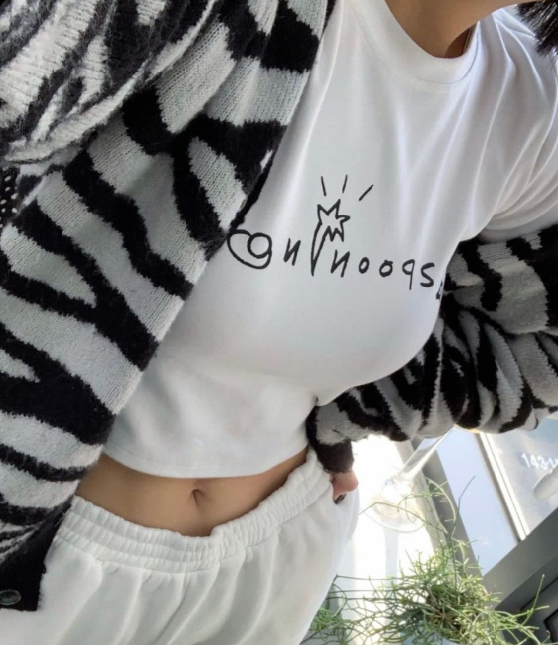 (반택포) 스푸닝 반팔티 (현 글로니) 상품이미지1