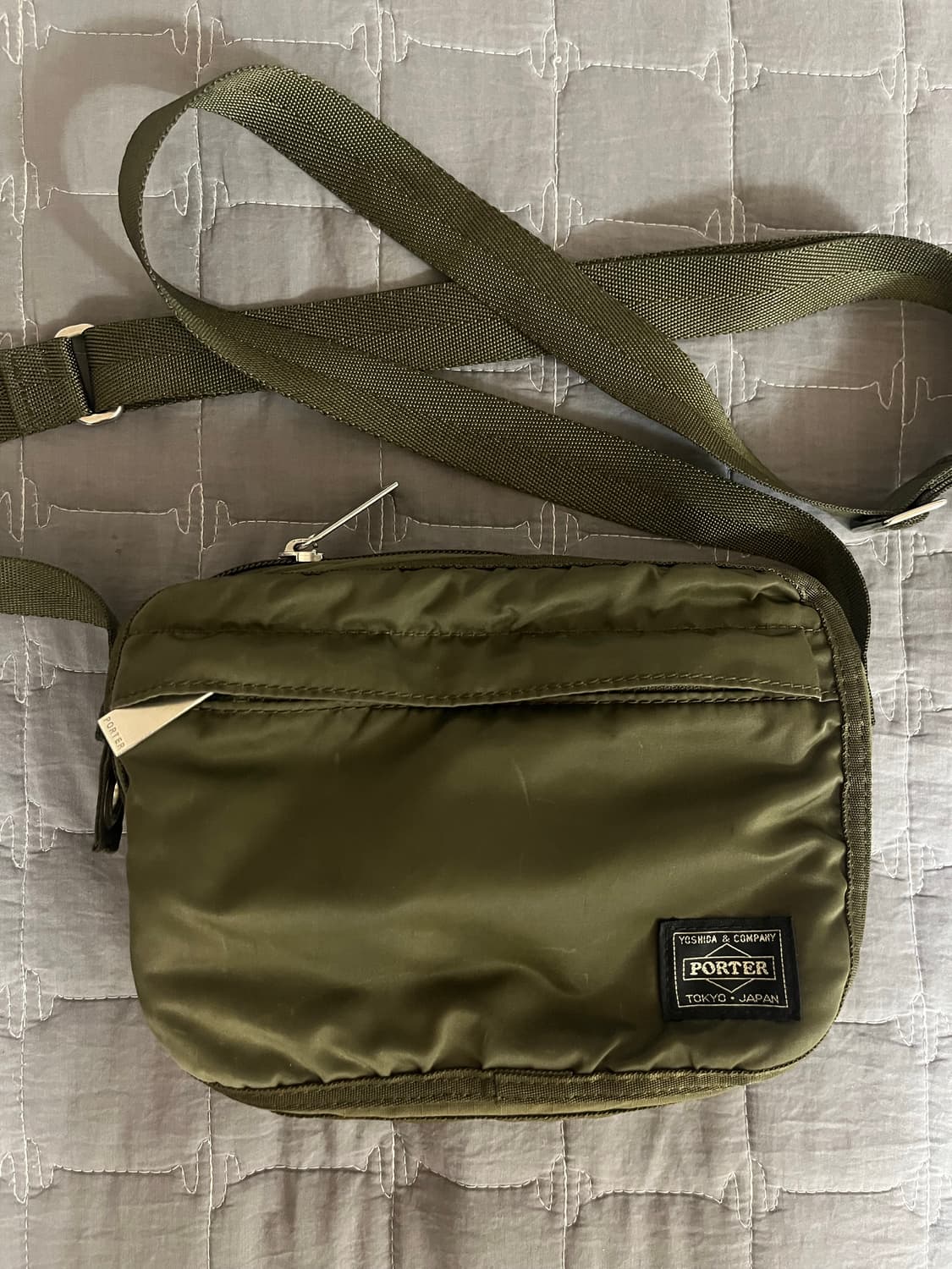 포터 프레임 숄더백  상품이미지1