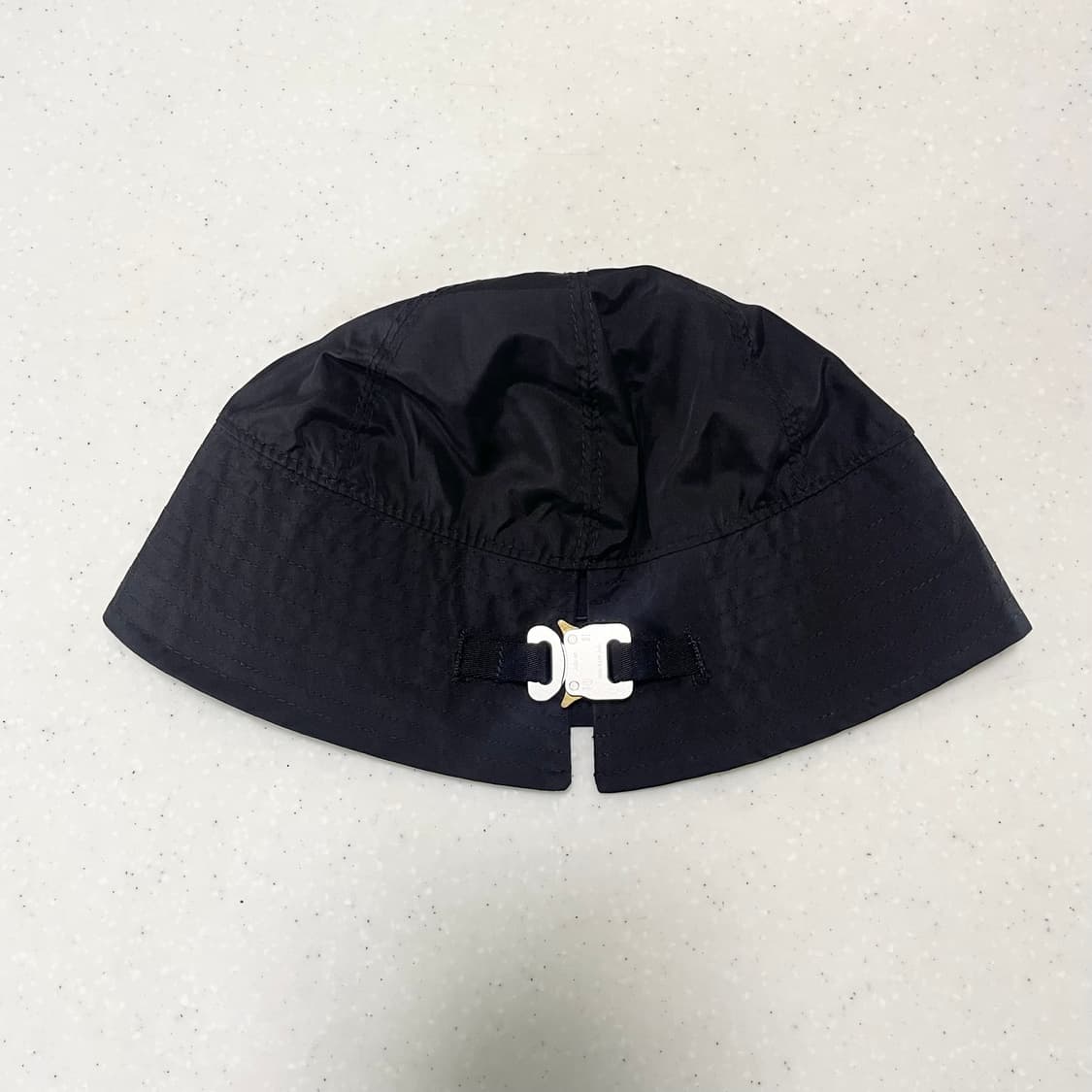 1017 ALYX 9SM Buckle Bucket Hat 상품이미지5