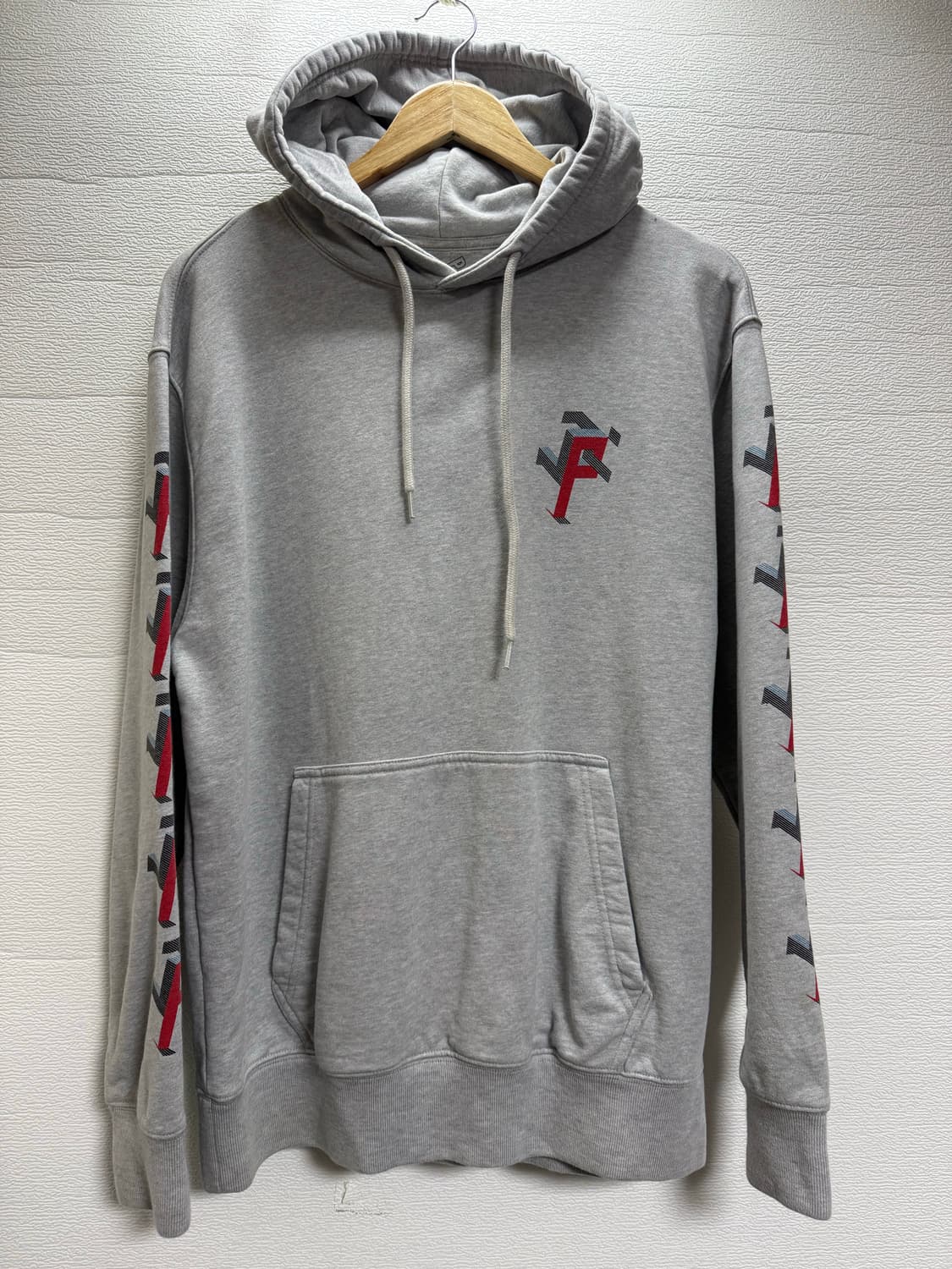 SS18 팔라스 P MAN 후드 그레이 상품이미지1