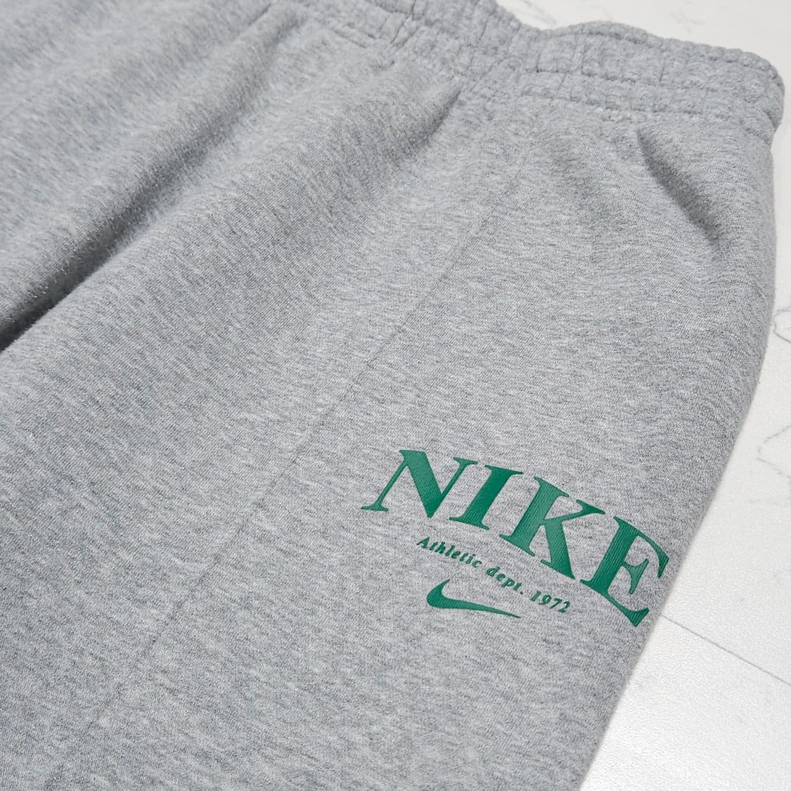 남녀공용30)NIKE 나이키 그레이 플리스 조거 스웻 팬츠 상품이미지2
