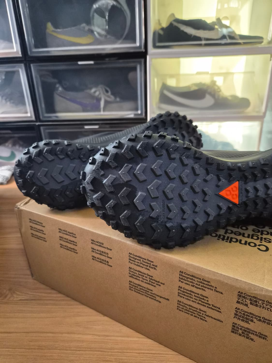 나이키 ACG 마운틴 플라이 고어텍스 블랙 초판 270 새제품 상품이미지8