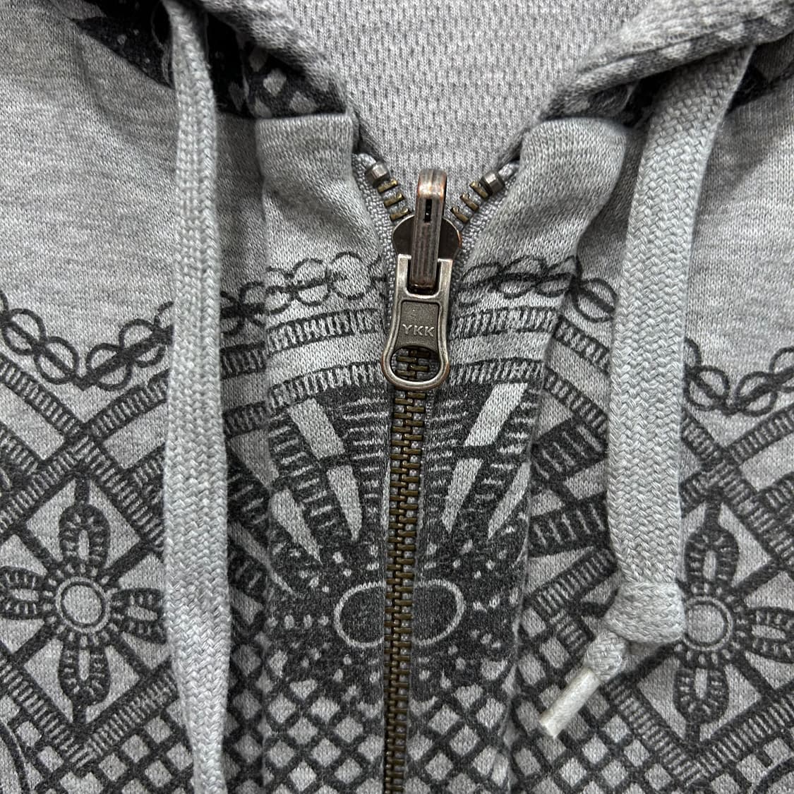 오베이 리버시블 페이즐리 후드집업 상품이미지3