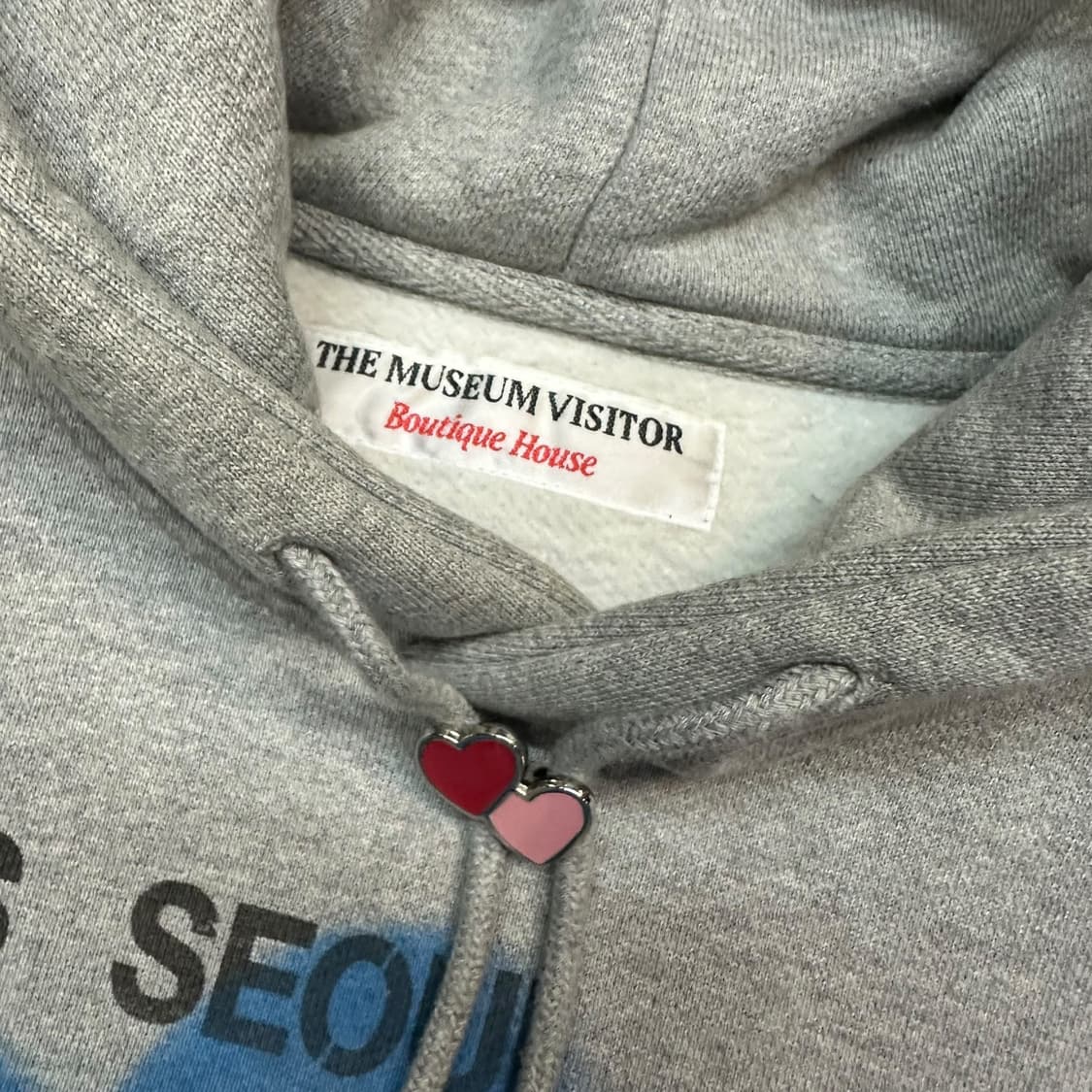 더뮤지엄비지터 후드티 상품이미지4