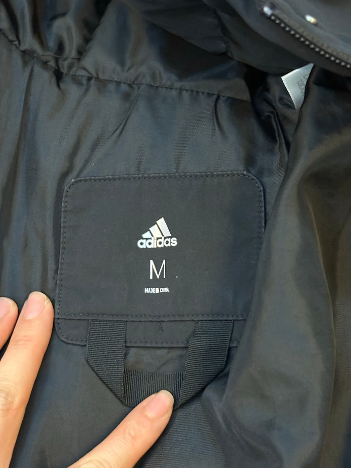아디다스 롱패딩 M 사이즈 상품이미지4