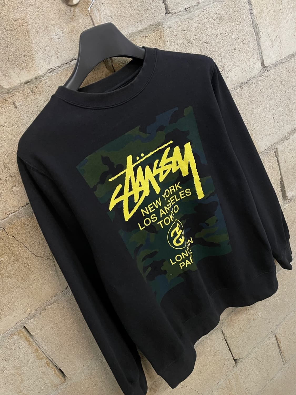 스투시 카모 월드투어 맨투맨 상품이미지3