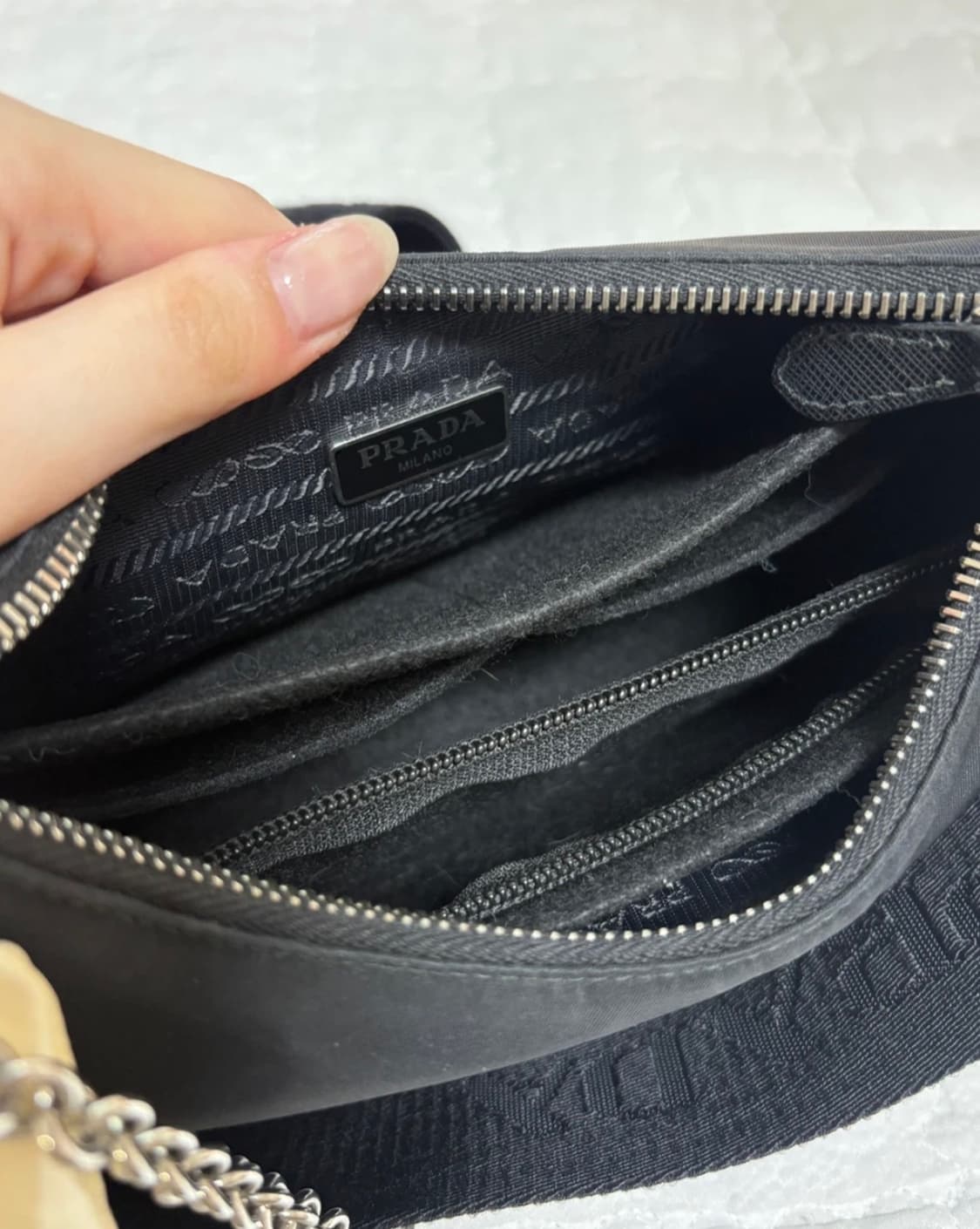 프라다 리나일론 호보백 급처 상품이미지6