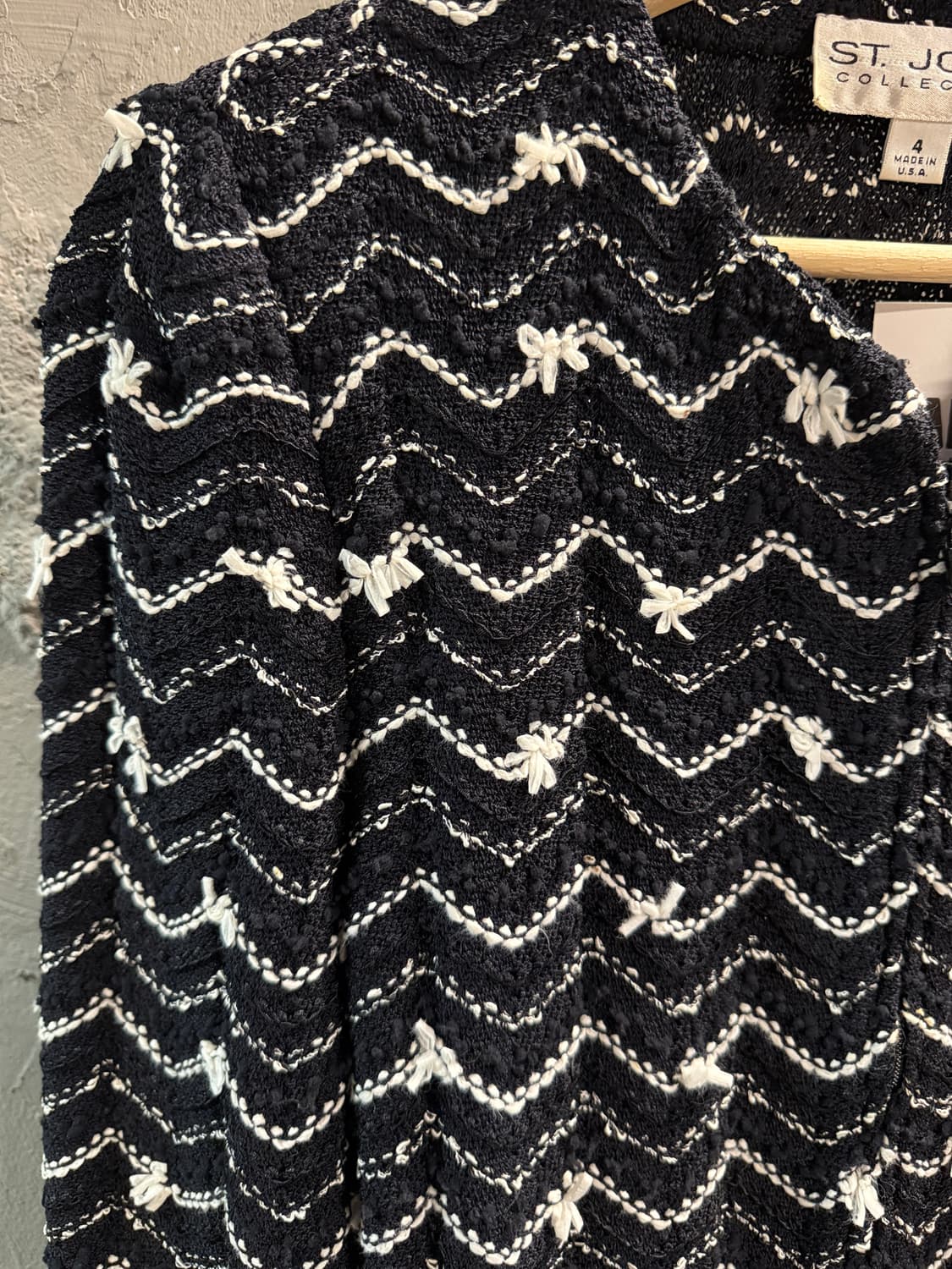 세인트존 컬렉션 웨이브 니트 가디건 4 상품이미지2