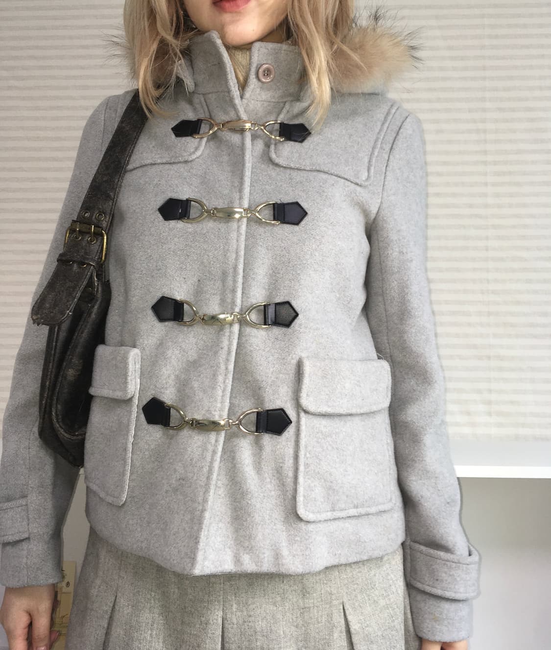 cecil mcbee sora gray fur duffle half co 상품이미지5