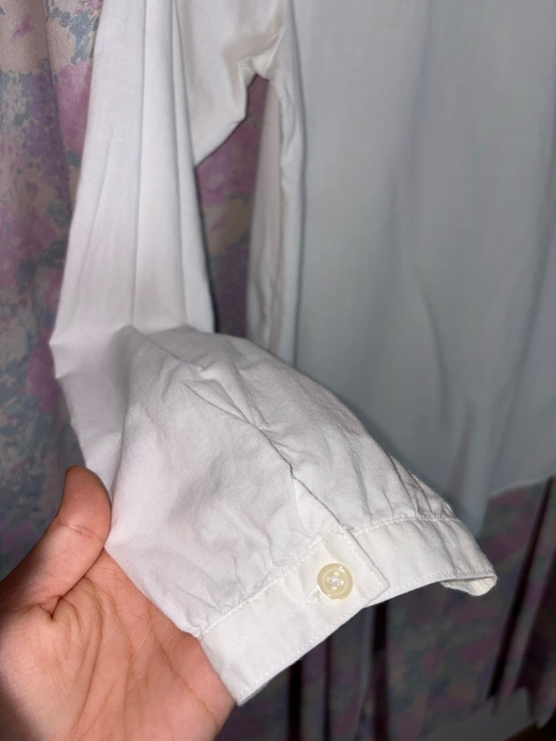 화이트 프릴 넥 블라우스 상품이미지10