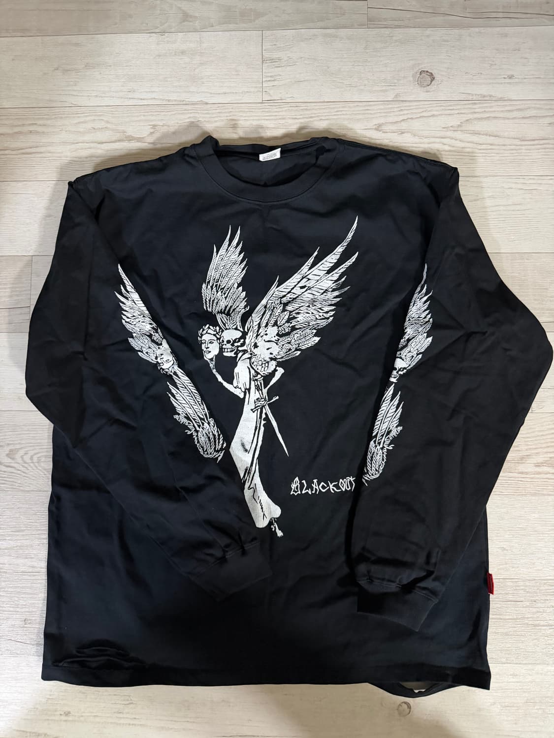 블랙아웃 롱슬리브 상품이미지1