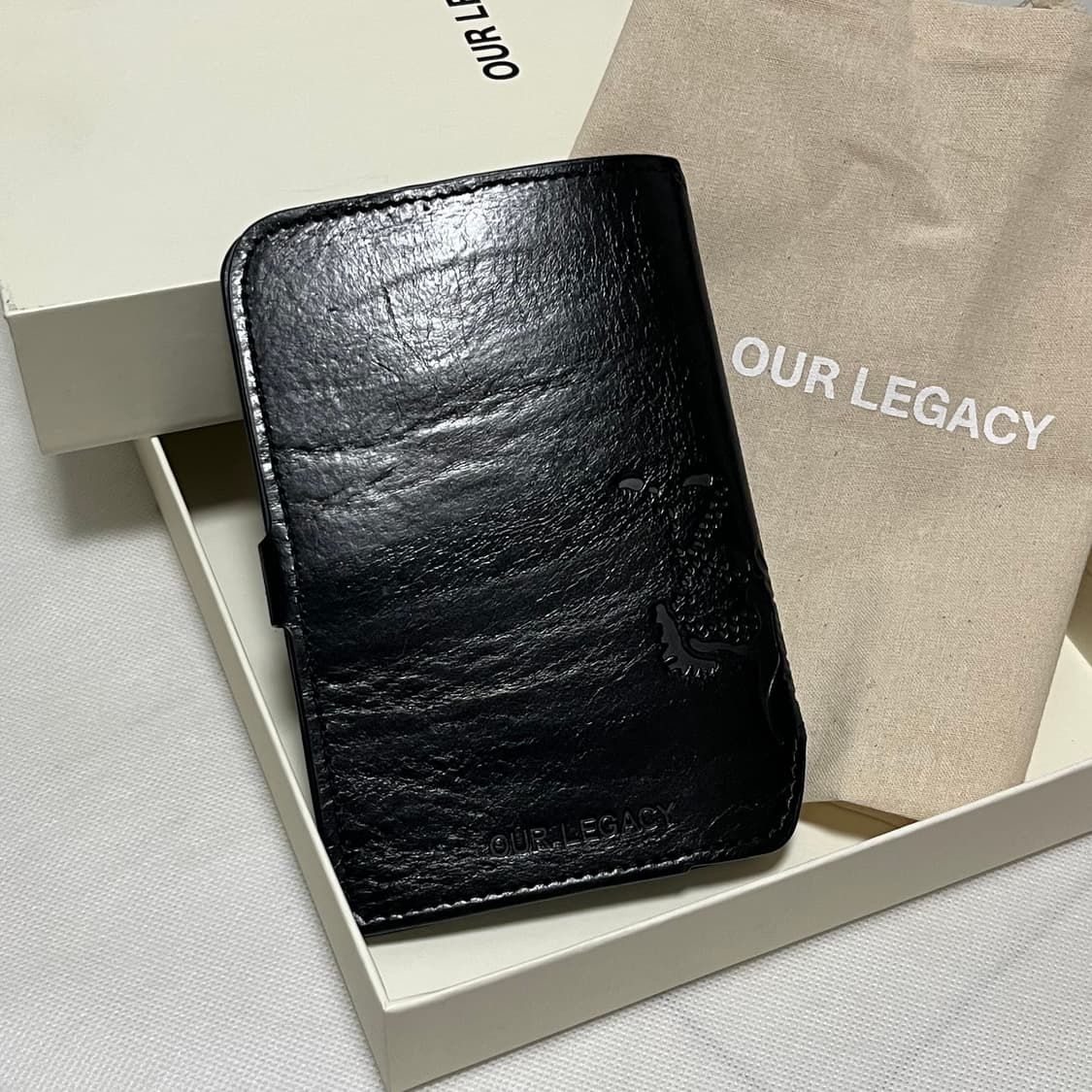 아워레가시 25fw 여권 케이스/블랙 상품이미지2