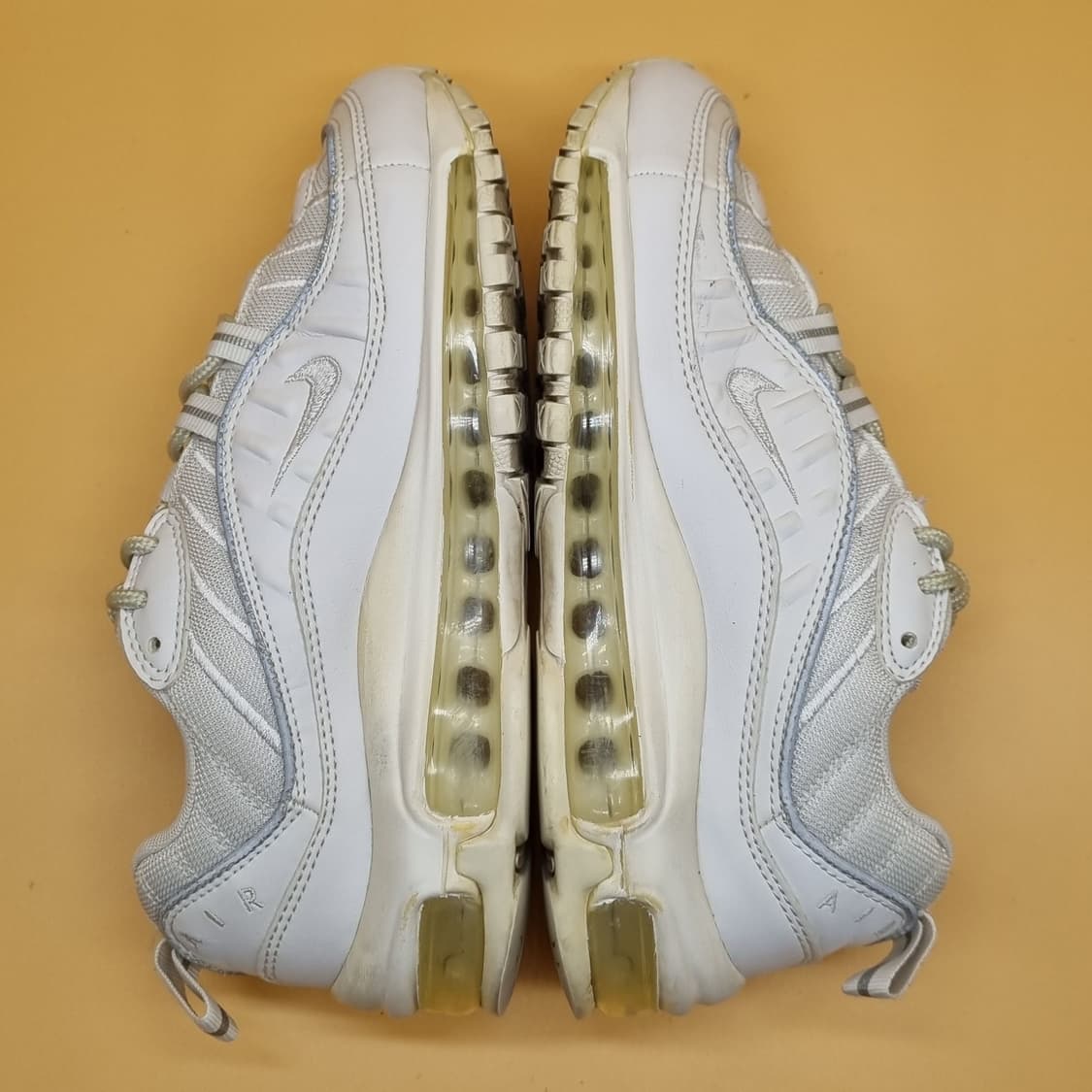 나이키 에어맥스 98 트리플화이트 230. 상품이미지5