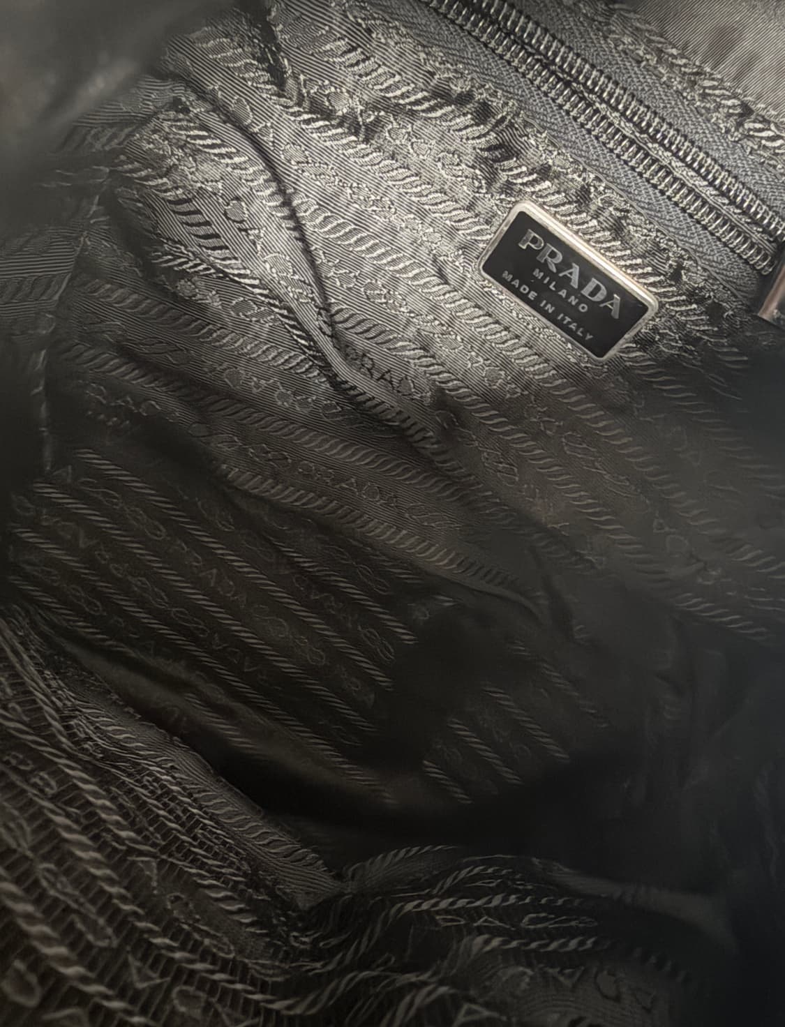 정품 프라다 백팩 스몰  상품이미지8
