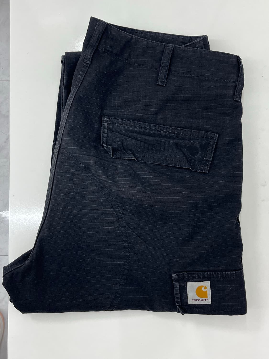 칼하트wip 레귤러 카고 팬츠 블랙 32x32 상품이미지1