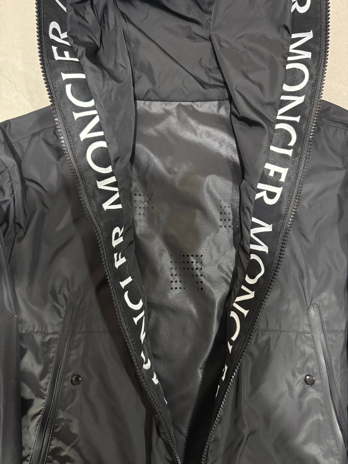 [당일출고,3사이즈] 몽클레어 주니치 바람막이 상품이미지2